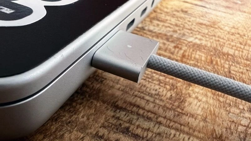 Won't charge, or charging port is loose